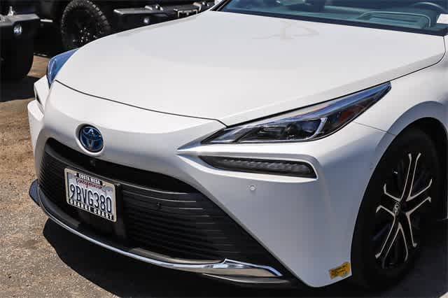 2022 Toyota Mirai Limited 10