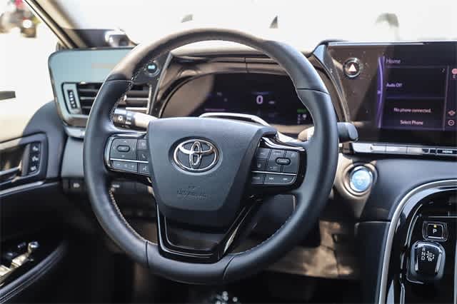 2022 Toyota Mirai Limited 16