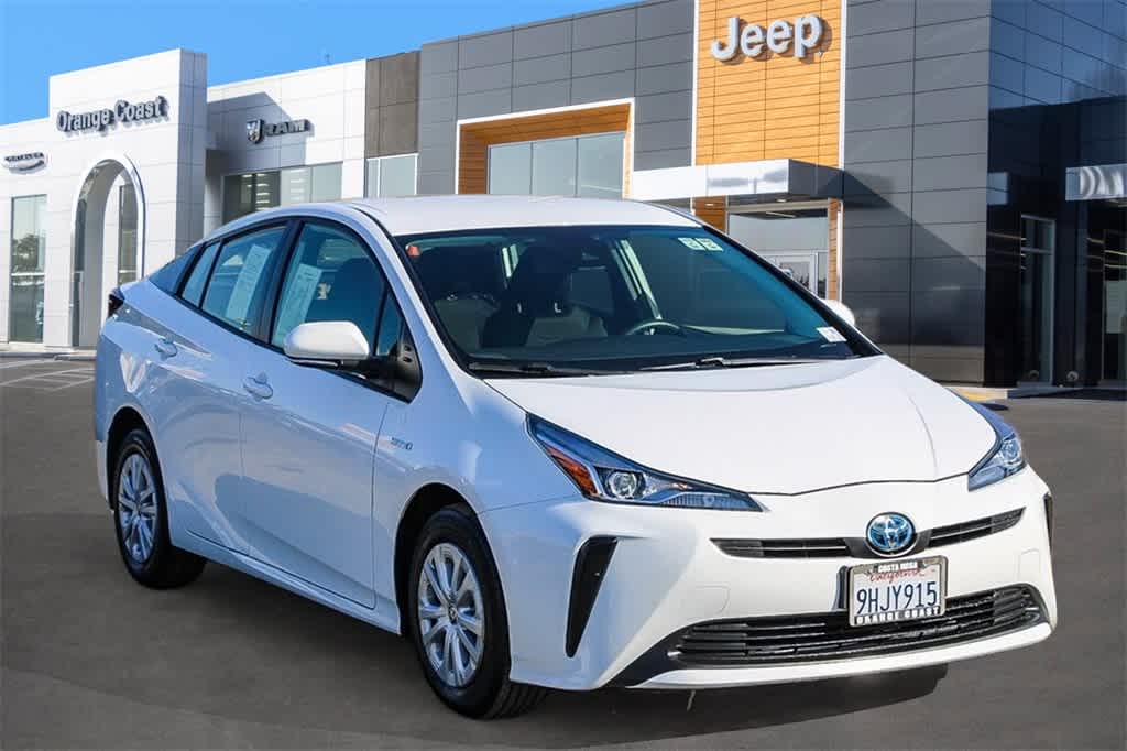 2021 Toyota Prius L Eco 5