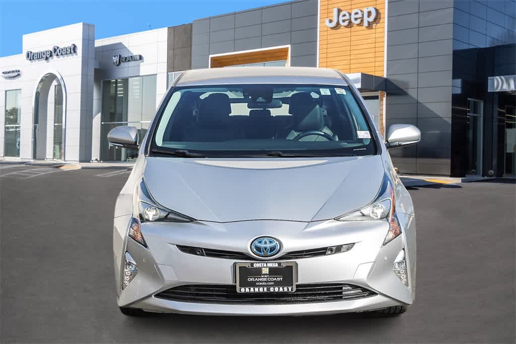 2017 Toyota Prius Three Touring 6