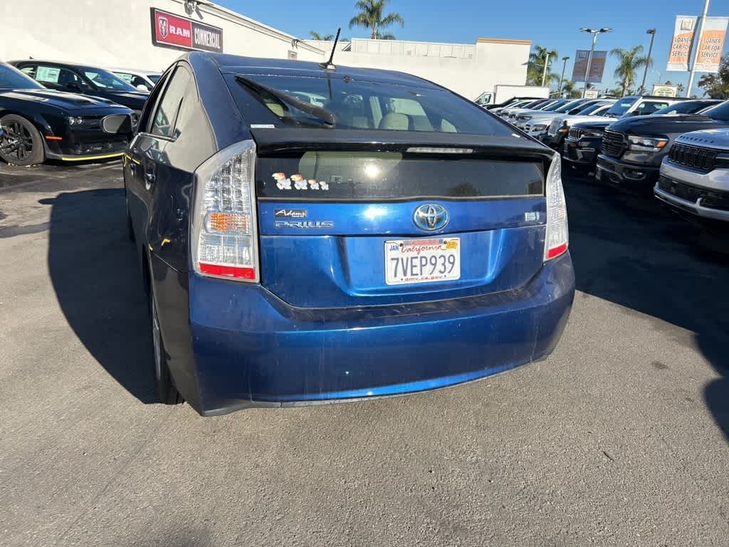 2011 Toyota Prius III 4