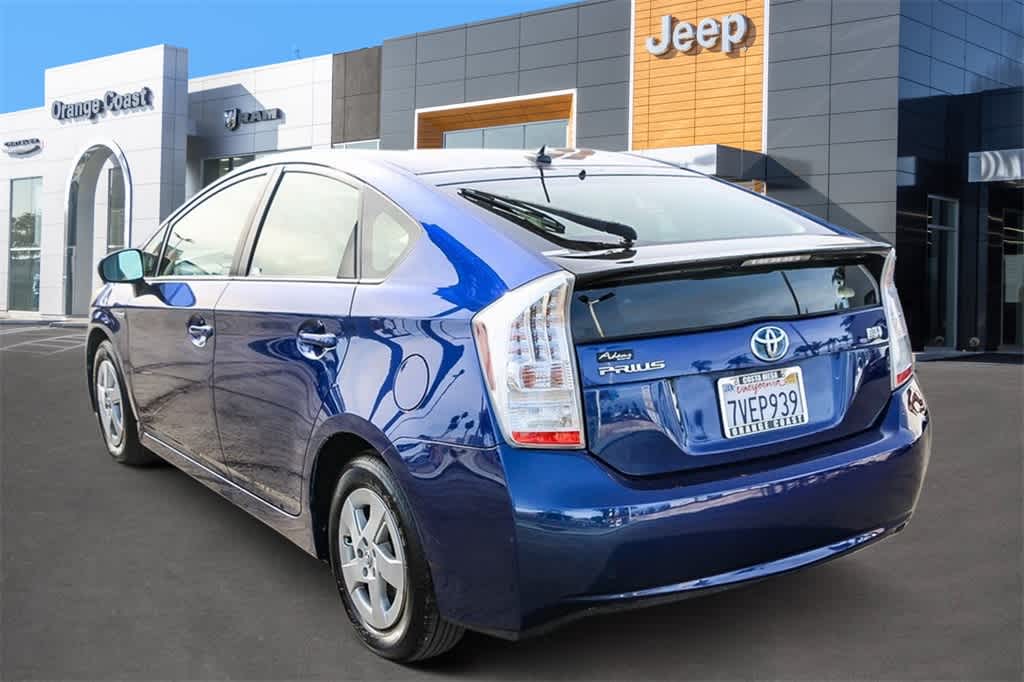 2011 Toyota Prius III 2