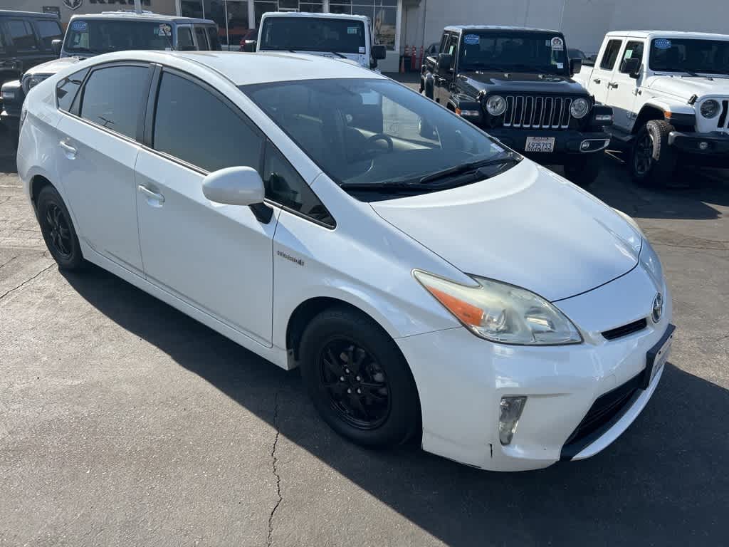 2013 Toyota Prius Four 7