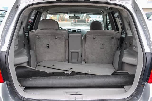 2010 Toyota Highlander Base 22