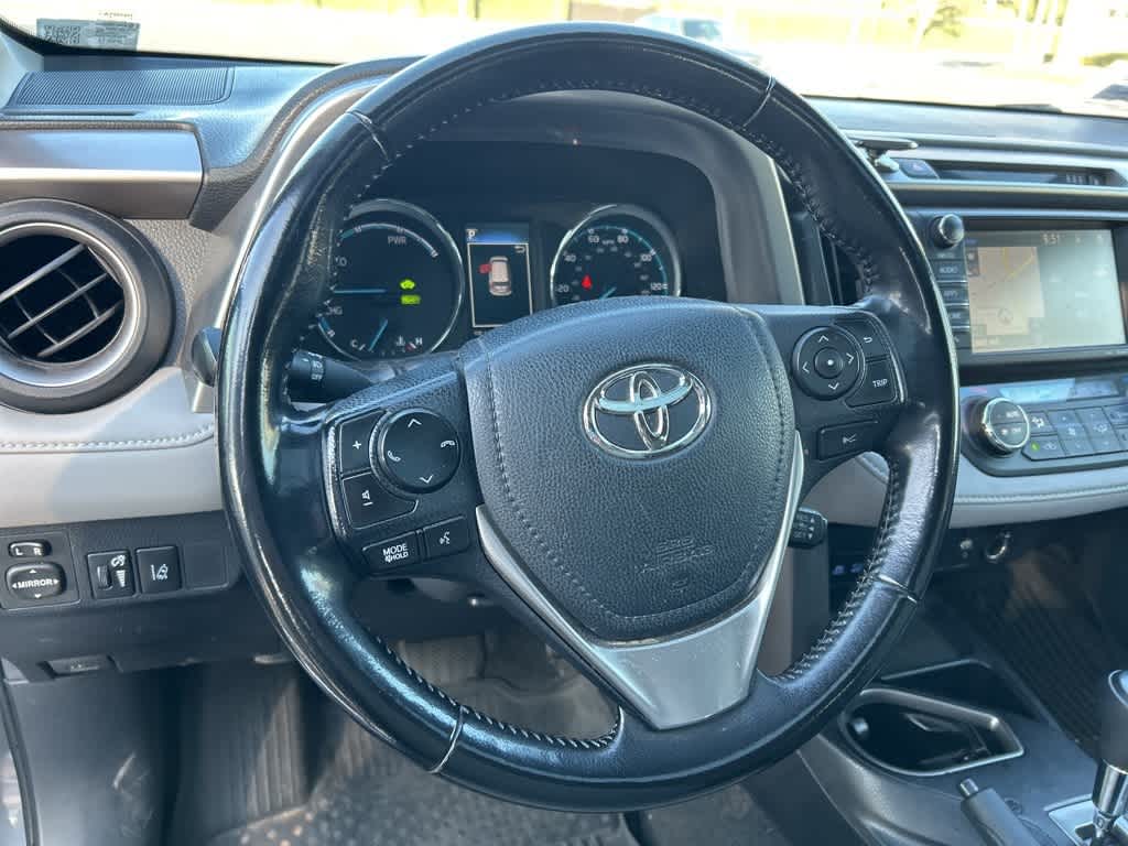 2018 Toyota RAV4 Hybrid XLE 25