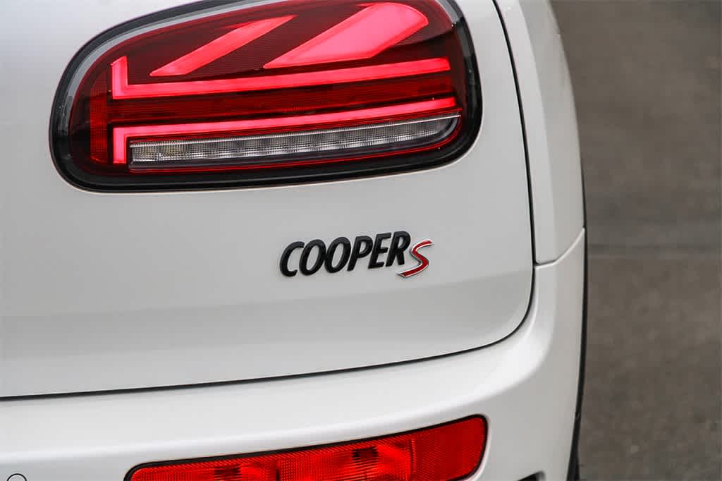 2023 MINI Clubman Cooper S 11