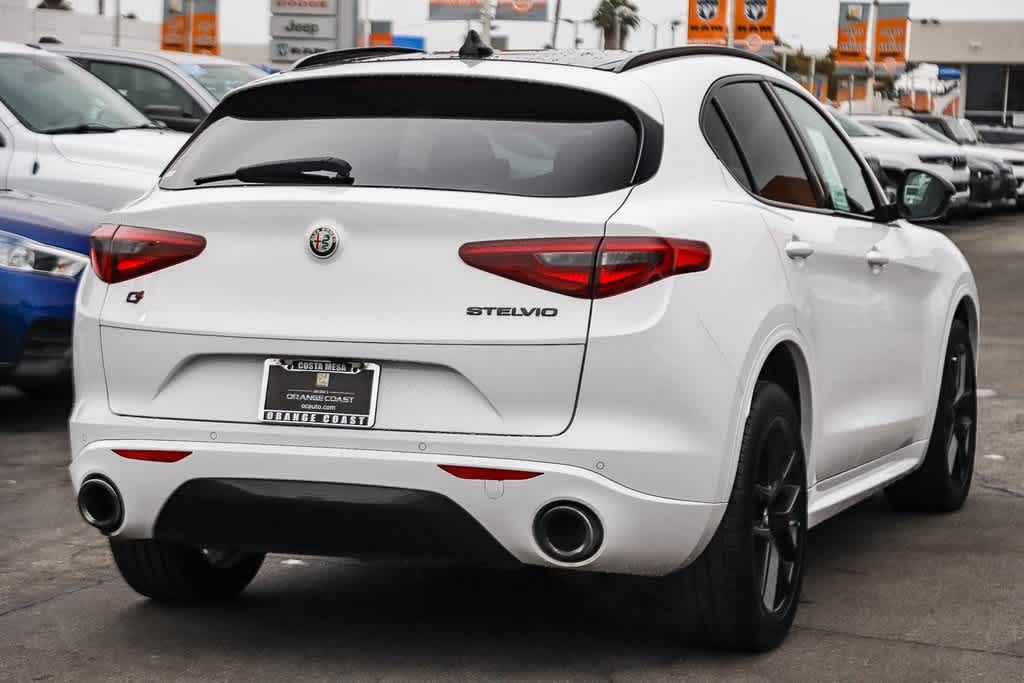 2021 Alfa Romeo Stelvio Ti 6