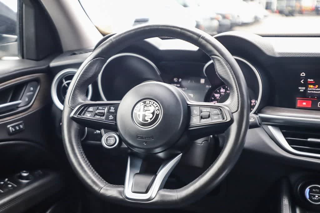 2021 Alfa Romeo Stelvio Ti 15