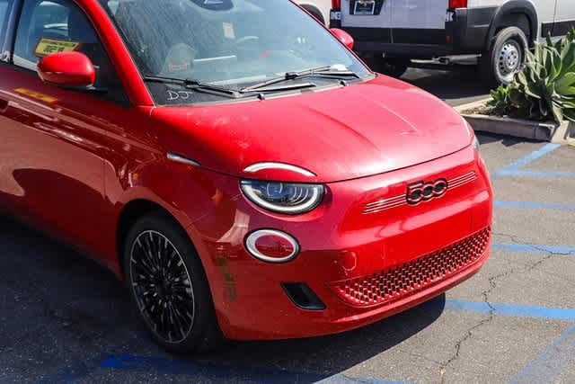 2024 FIAT 500e INSPI(RED) 5