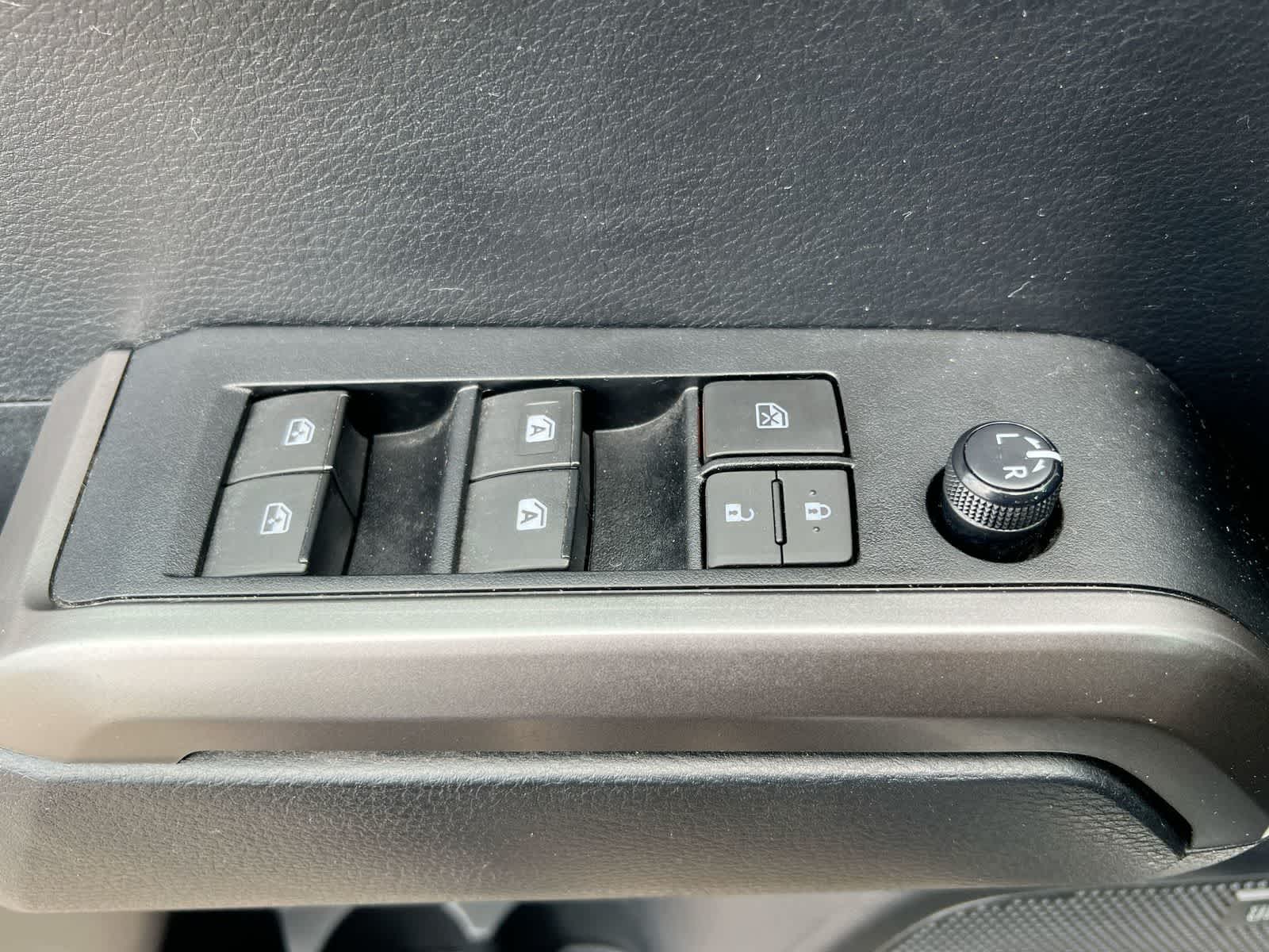2019 Toyota Tacoma #17