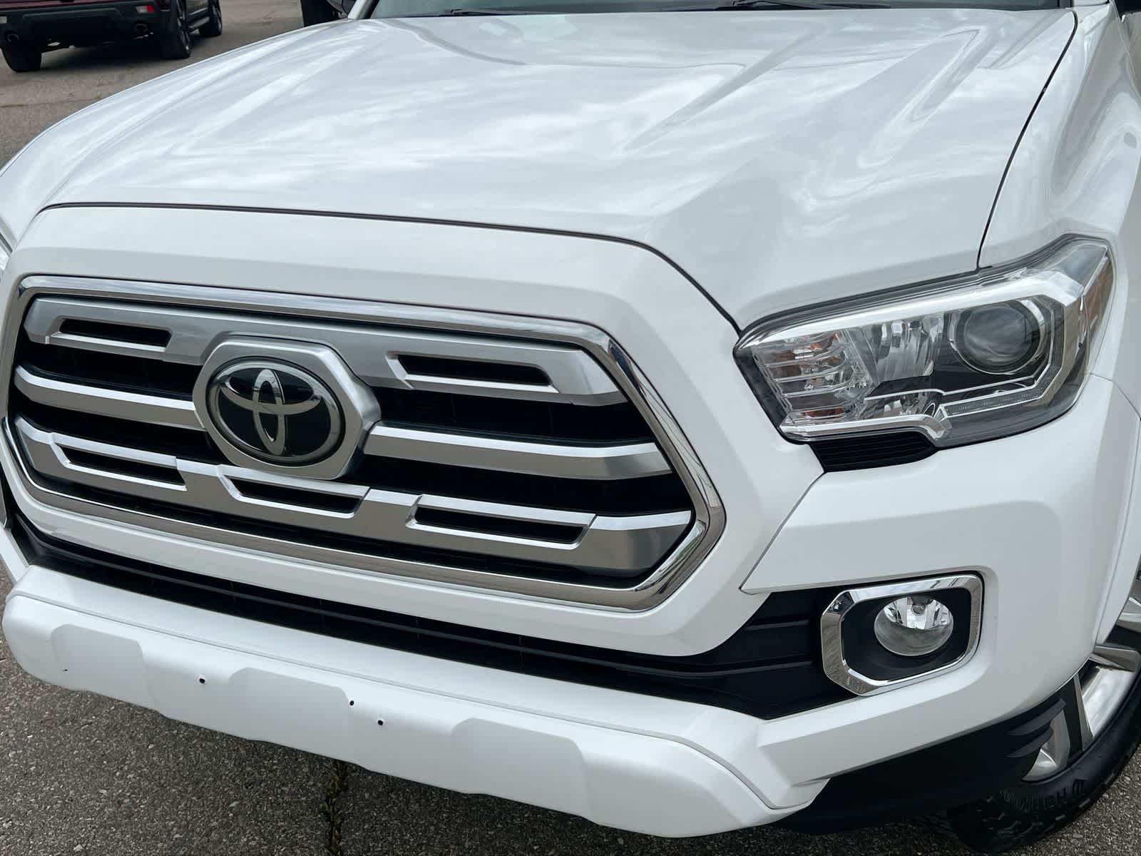 2019 Toyota Tacoma #11