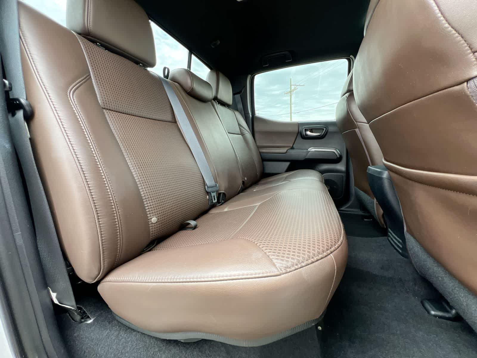 2019 Toyota Tacoma #20