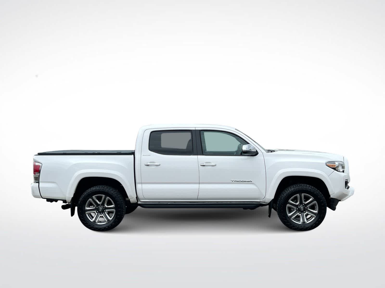2019 Toyota Tacoma #9