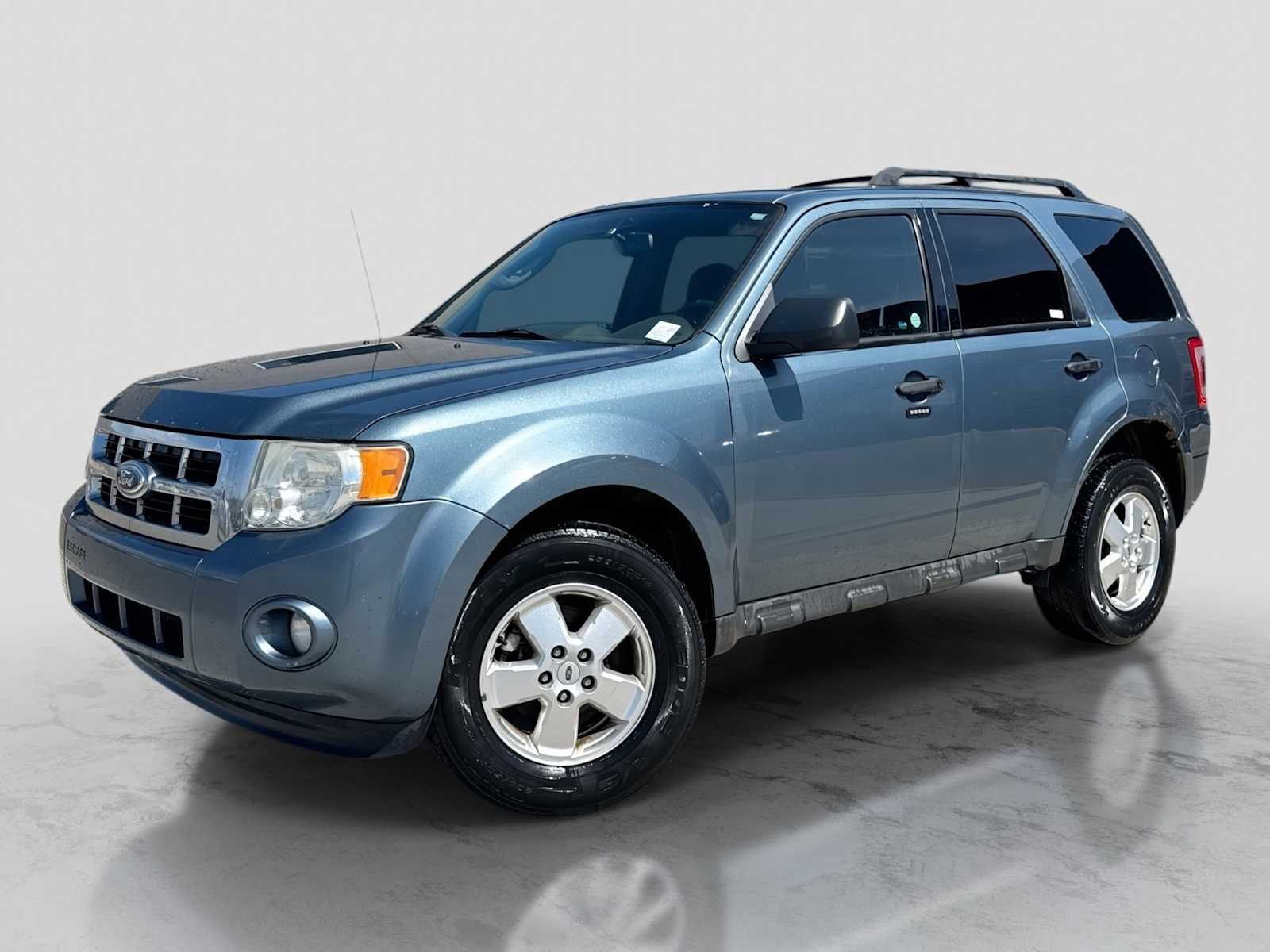 Gray (Steel Blue Metallic) 2012 Ford Escape XLT FWD SUV / Crossover Front-Wheel Drive 6-Speed Automatic