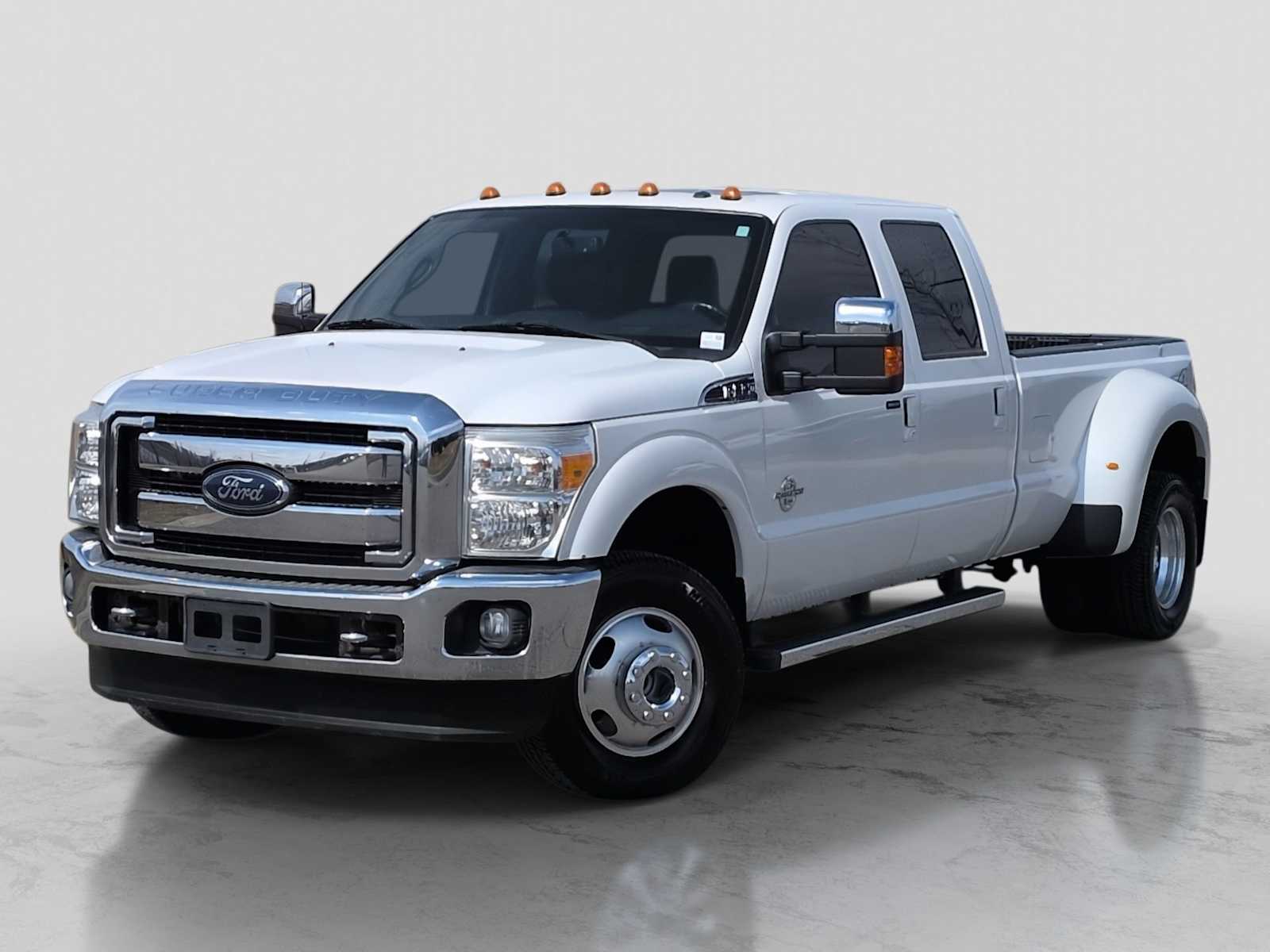 2014 Ford F-350 Super Duty Lariat Crew Cab LB 4WD