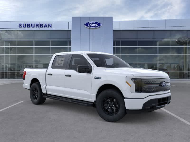 View vehicle photo 7