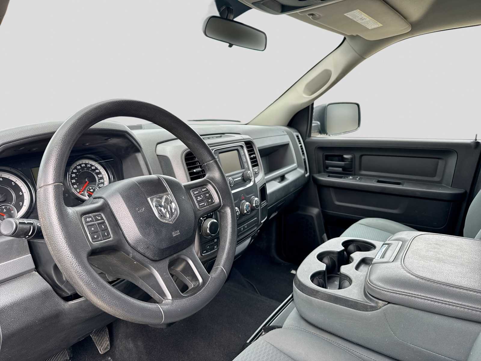 View vehicle photo 2