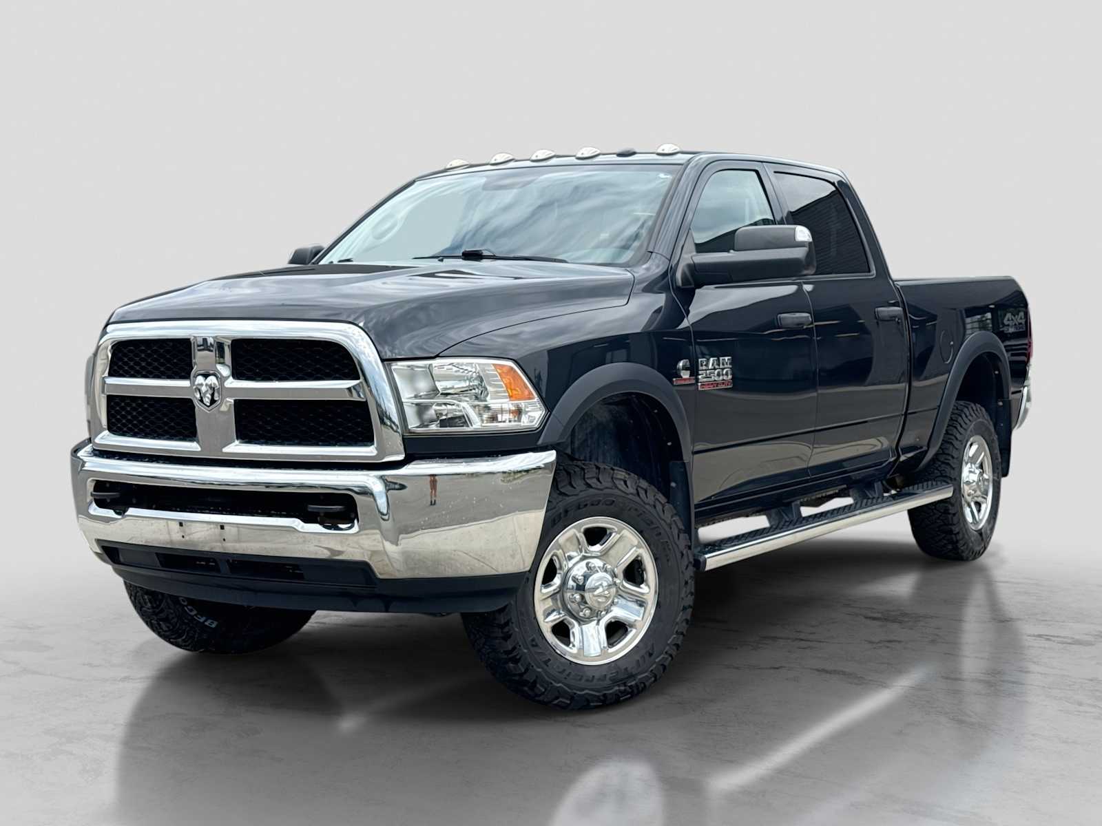 Gray (Maximum Steel Metallic Clearcoat) 2018 RAM 2500 Pickup Truck Four-Wheel Drive 6-Speed Automatic