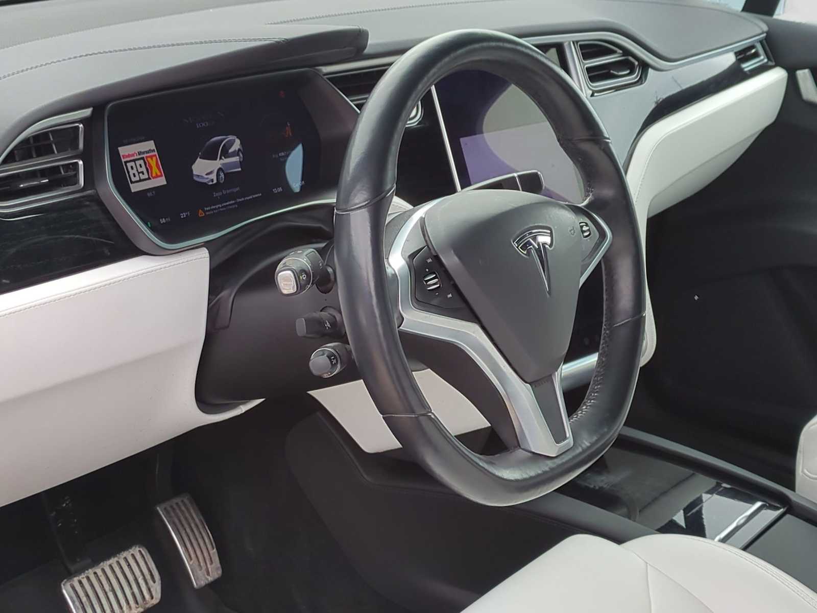 2017 Tesla Model X 75D AWD