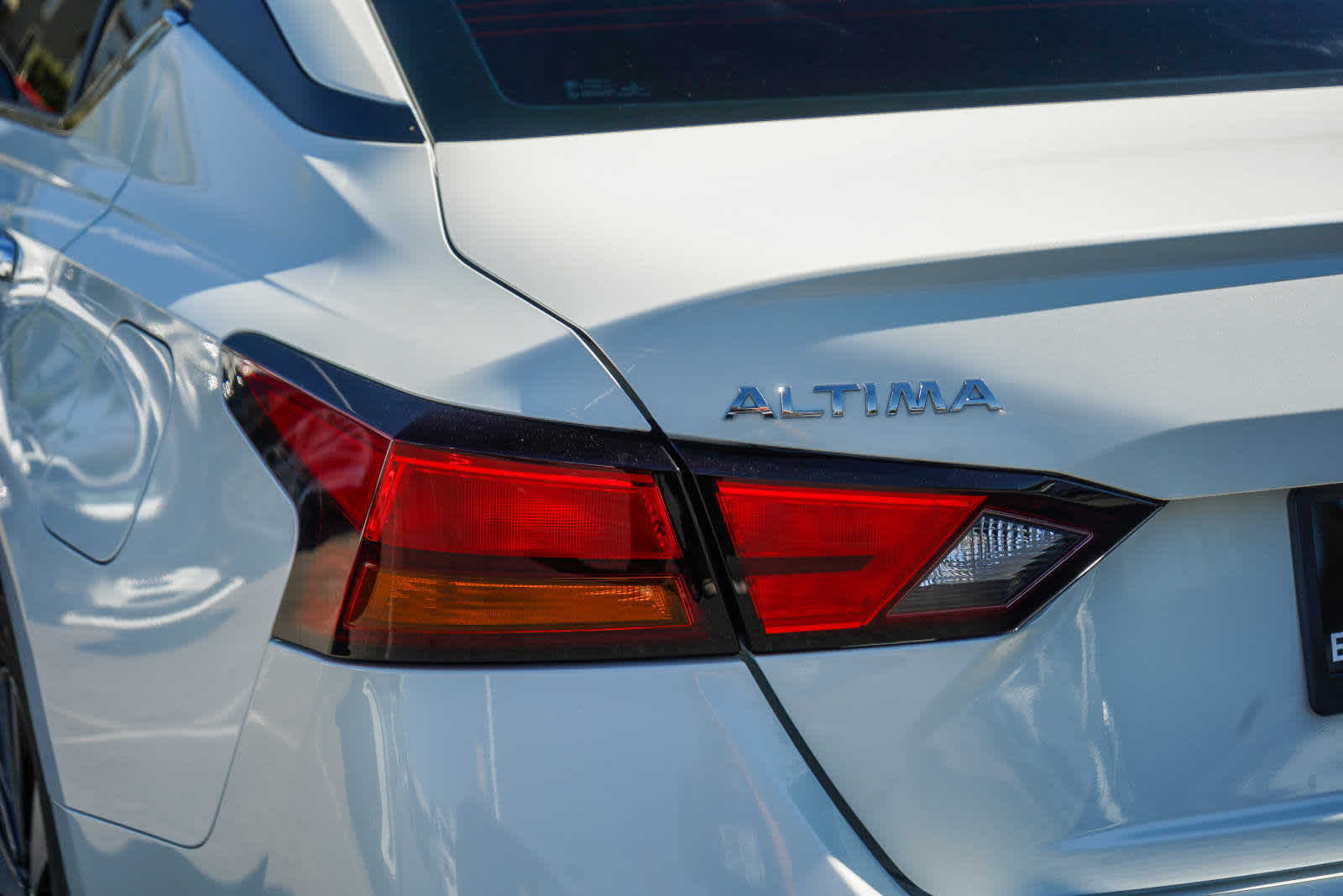 2021 Nissan Altima 2.5 SV 13