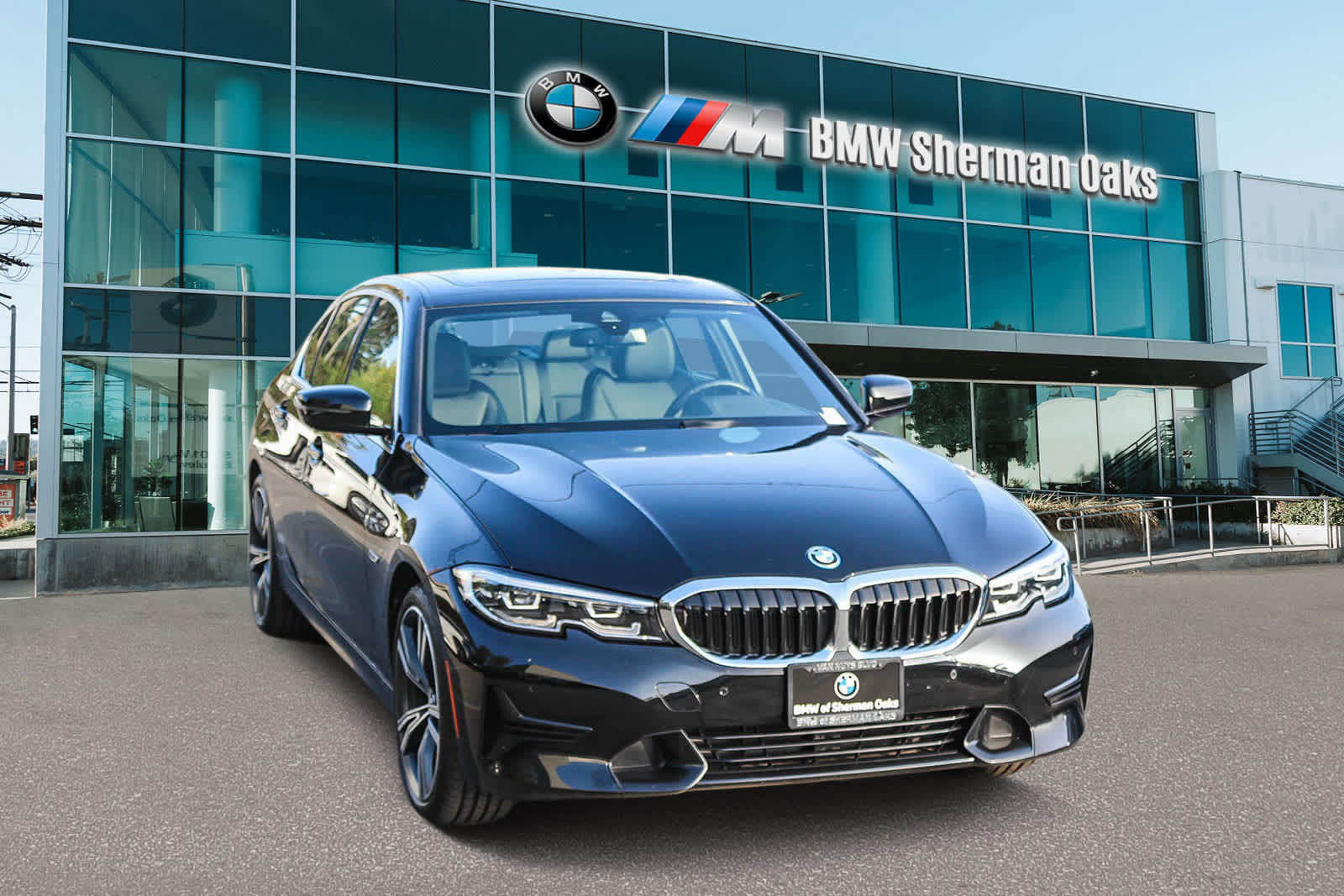 2022 BMW 3 Series 330e 3