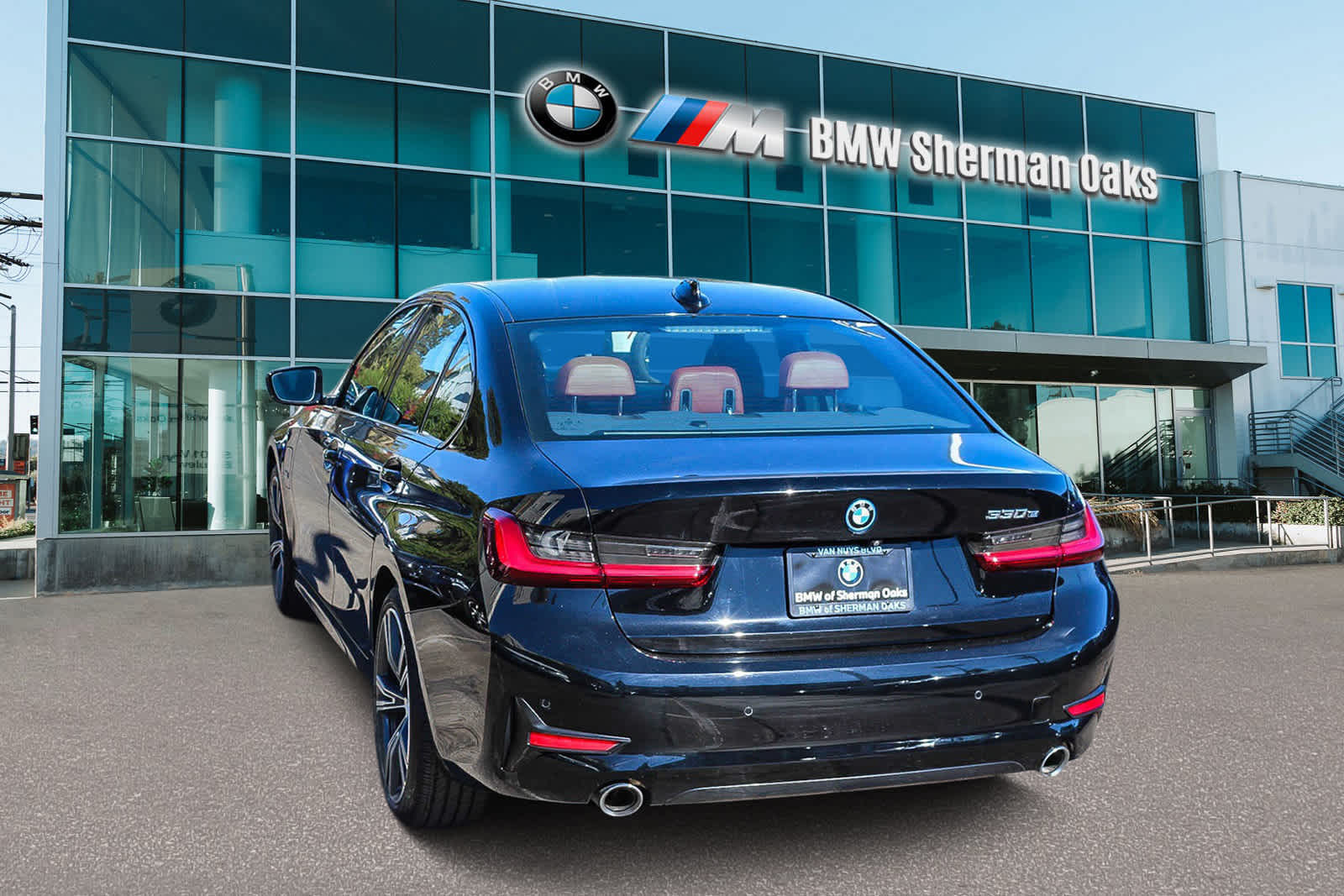 2022 BMW 3 Series 330e 6