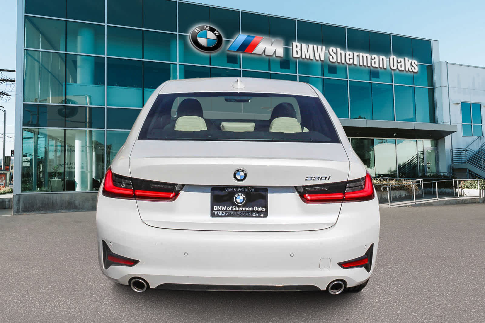 2021 BMW 3 Series 330i 5