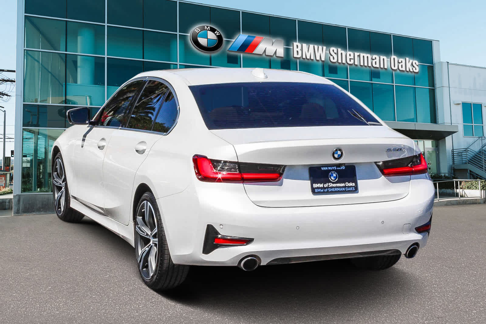 2021 BMW 3 Series 330i 6