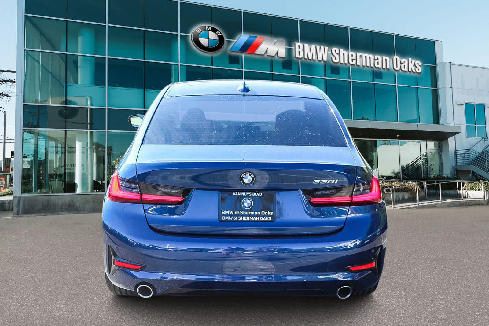 2021 BMW 3 Series 330i 5