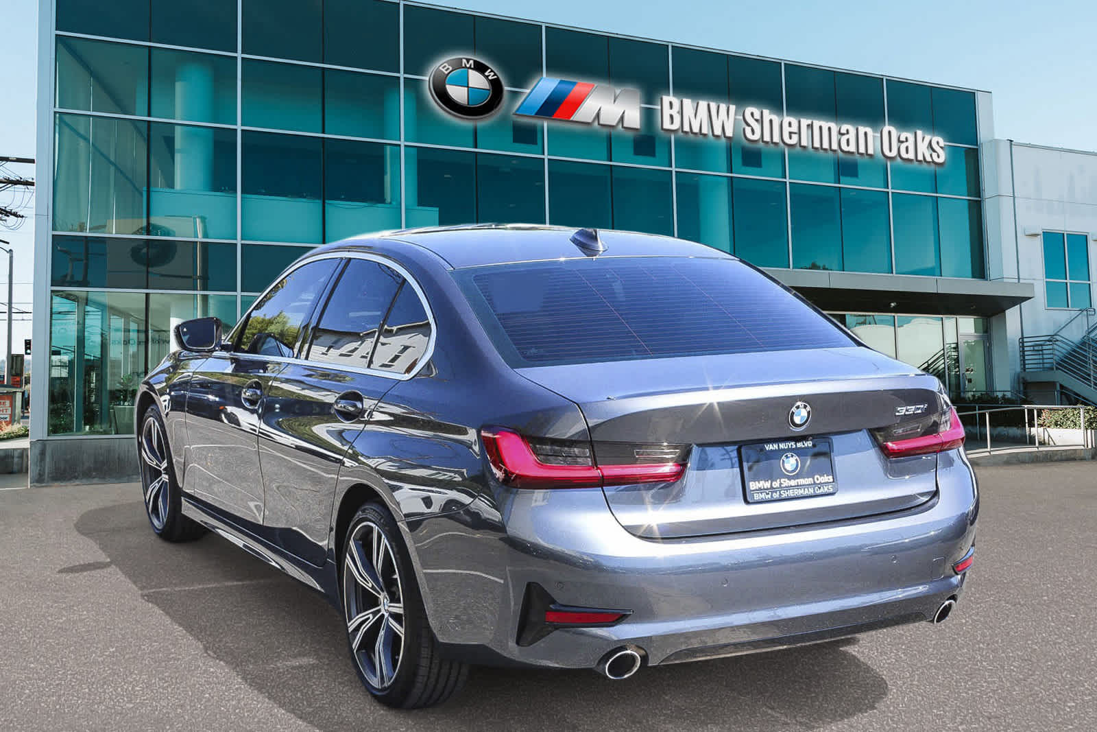 2022 BMW 3 Series 330i 6