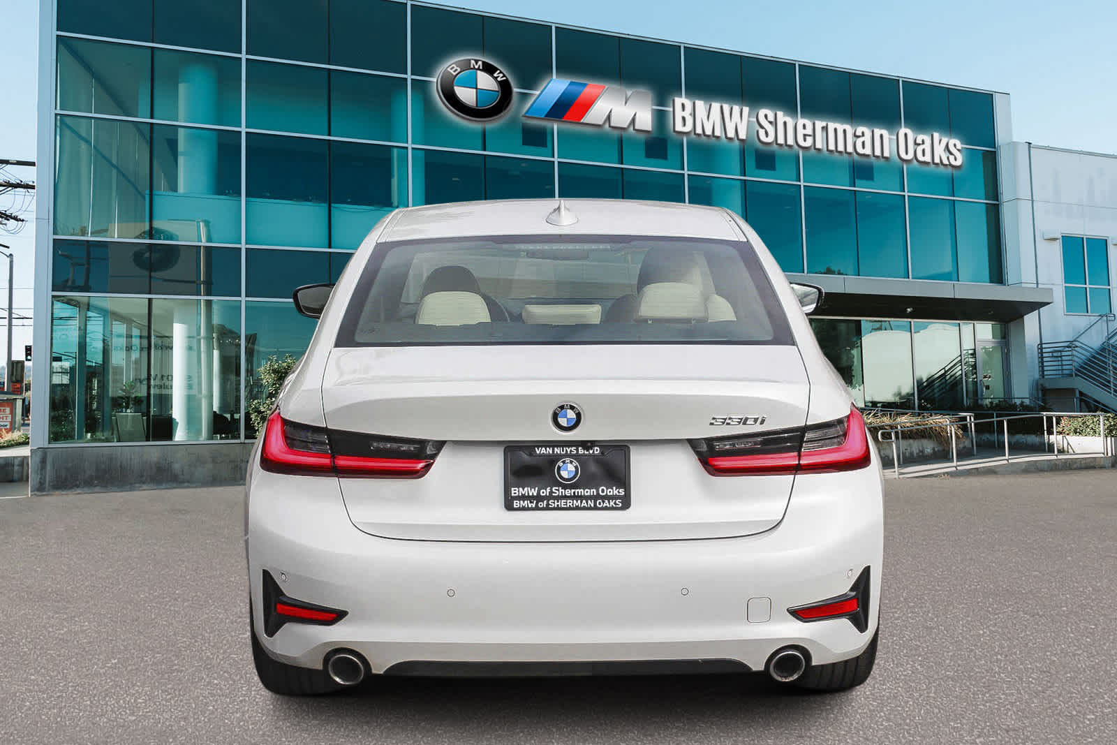 2021 BMW 3 Series 330i 5