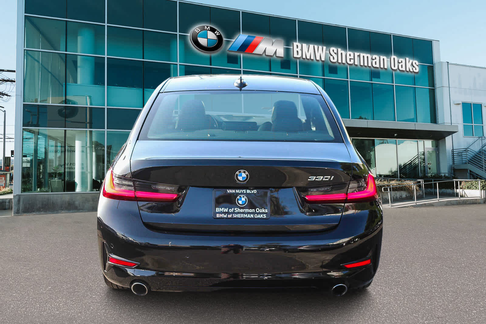 2021 BMW 3 Series 330i 5