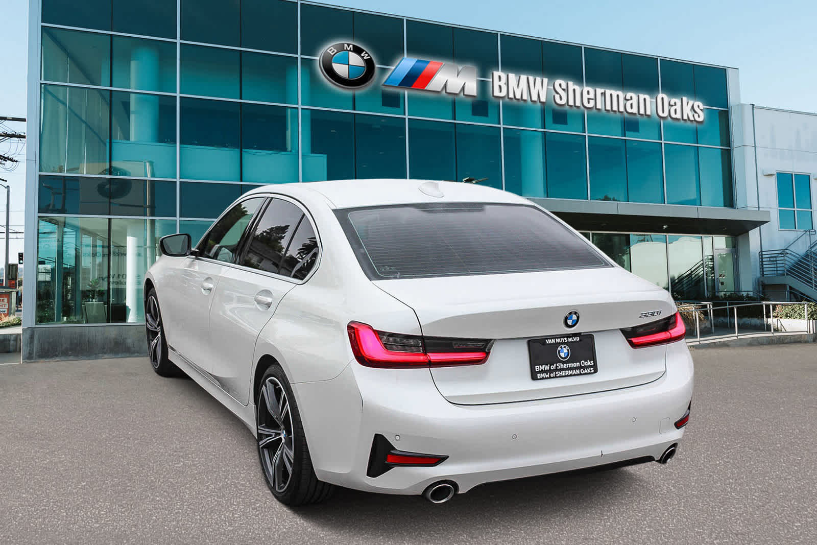 2021 BMW 3 Series 330i 6