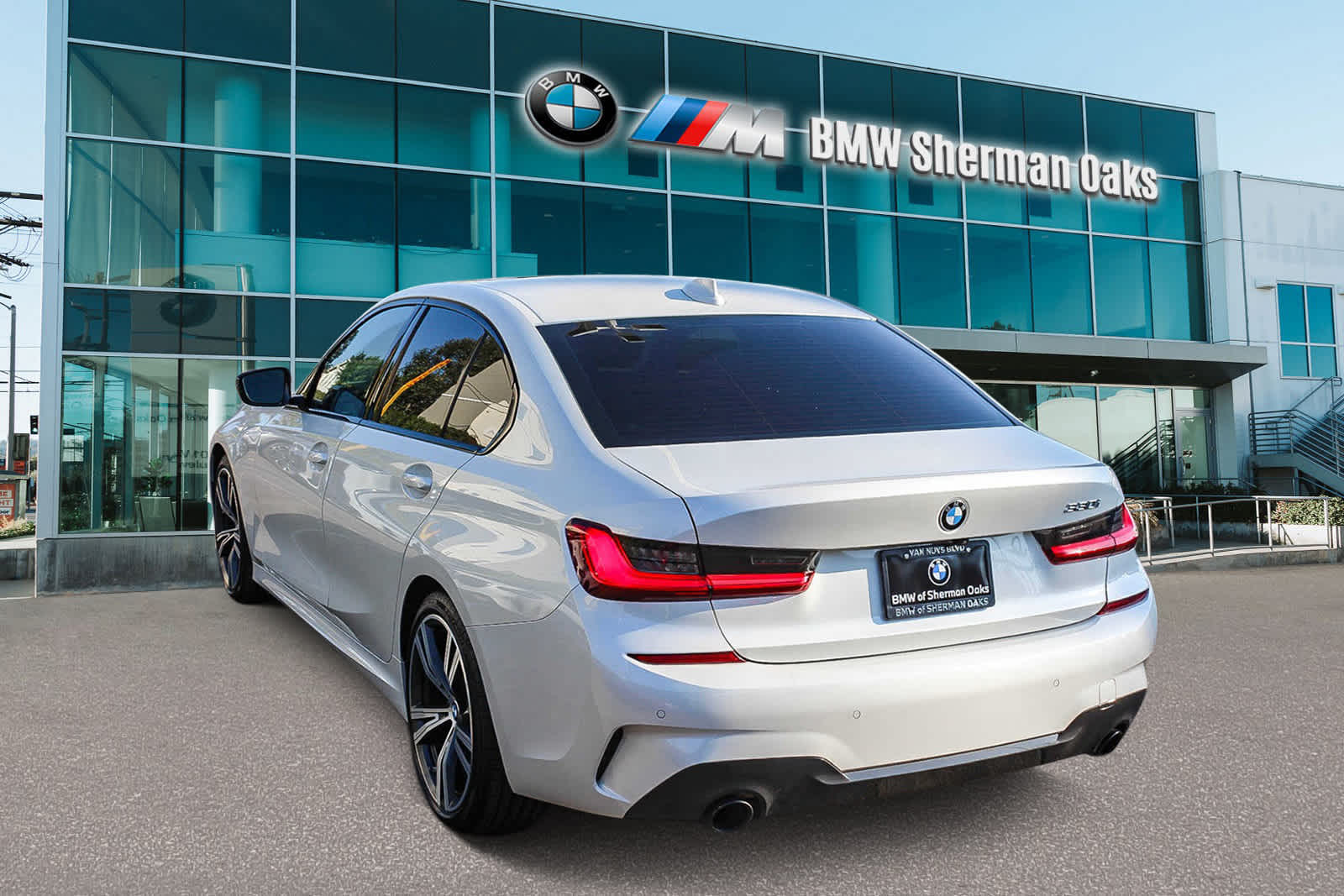 2021 BMW 3 Series 330i 6