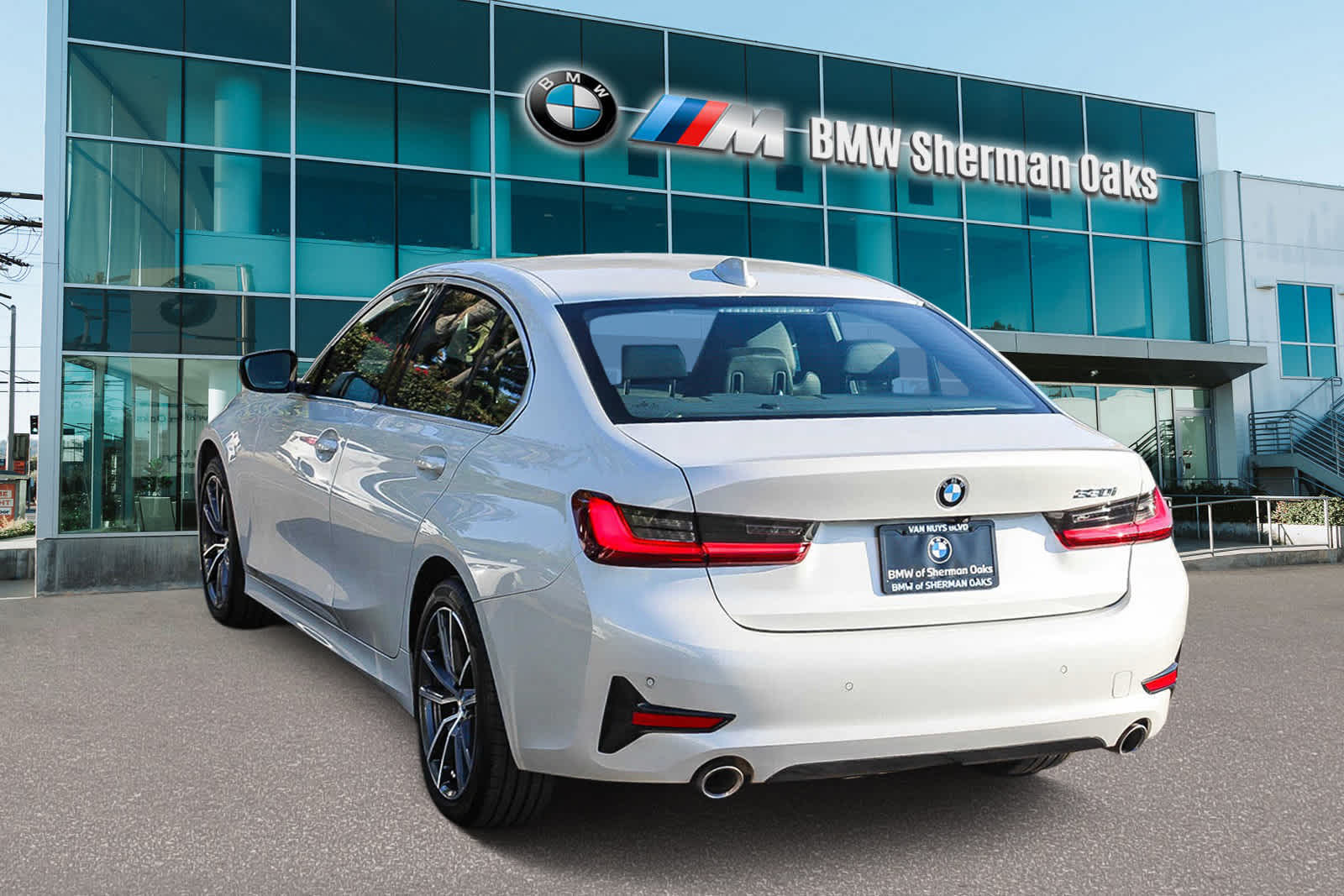 2022 BMW 3 Series 330i 6