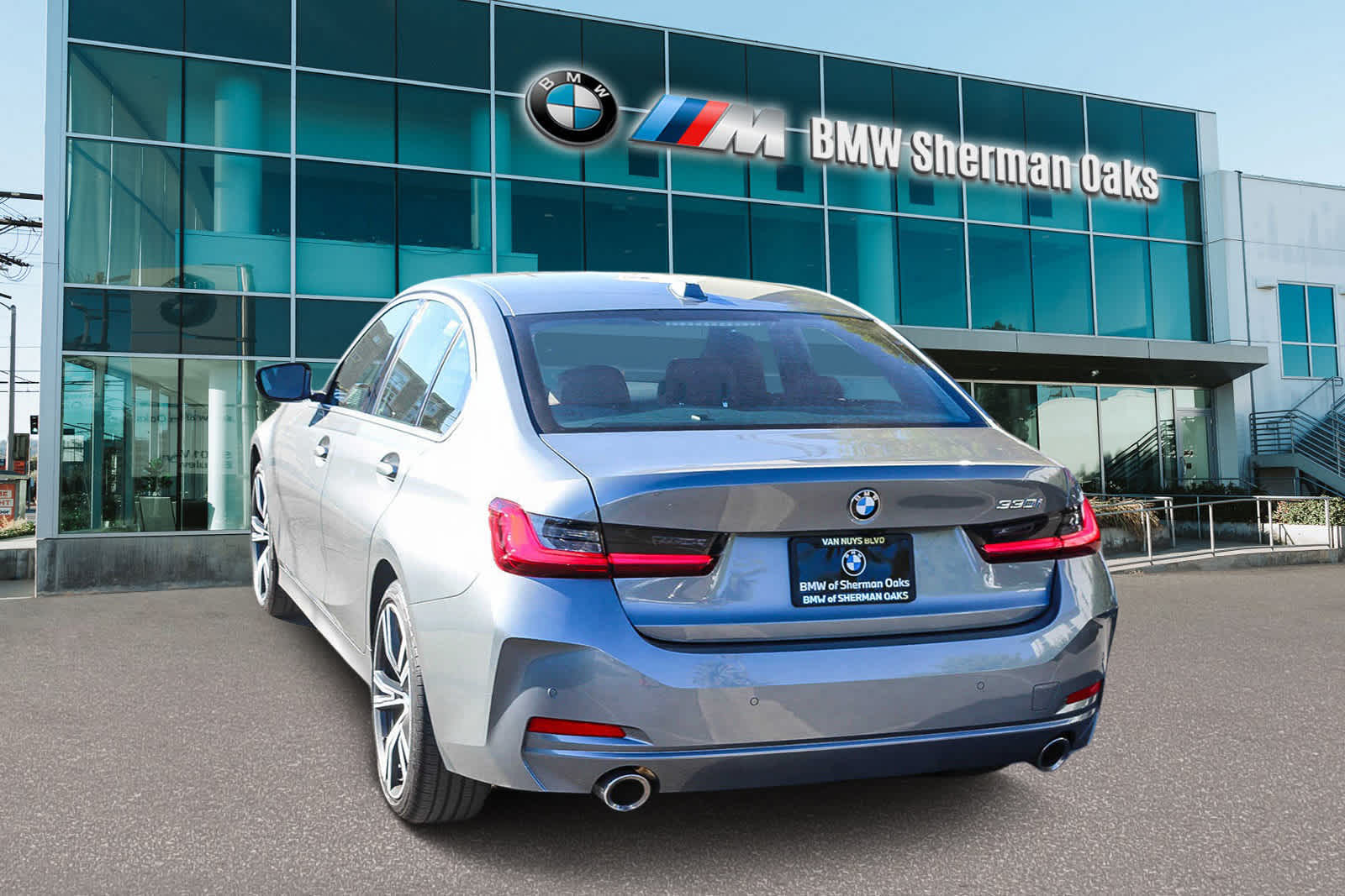 2024 BMW 3 Series 330i 6