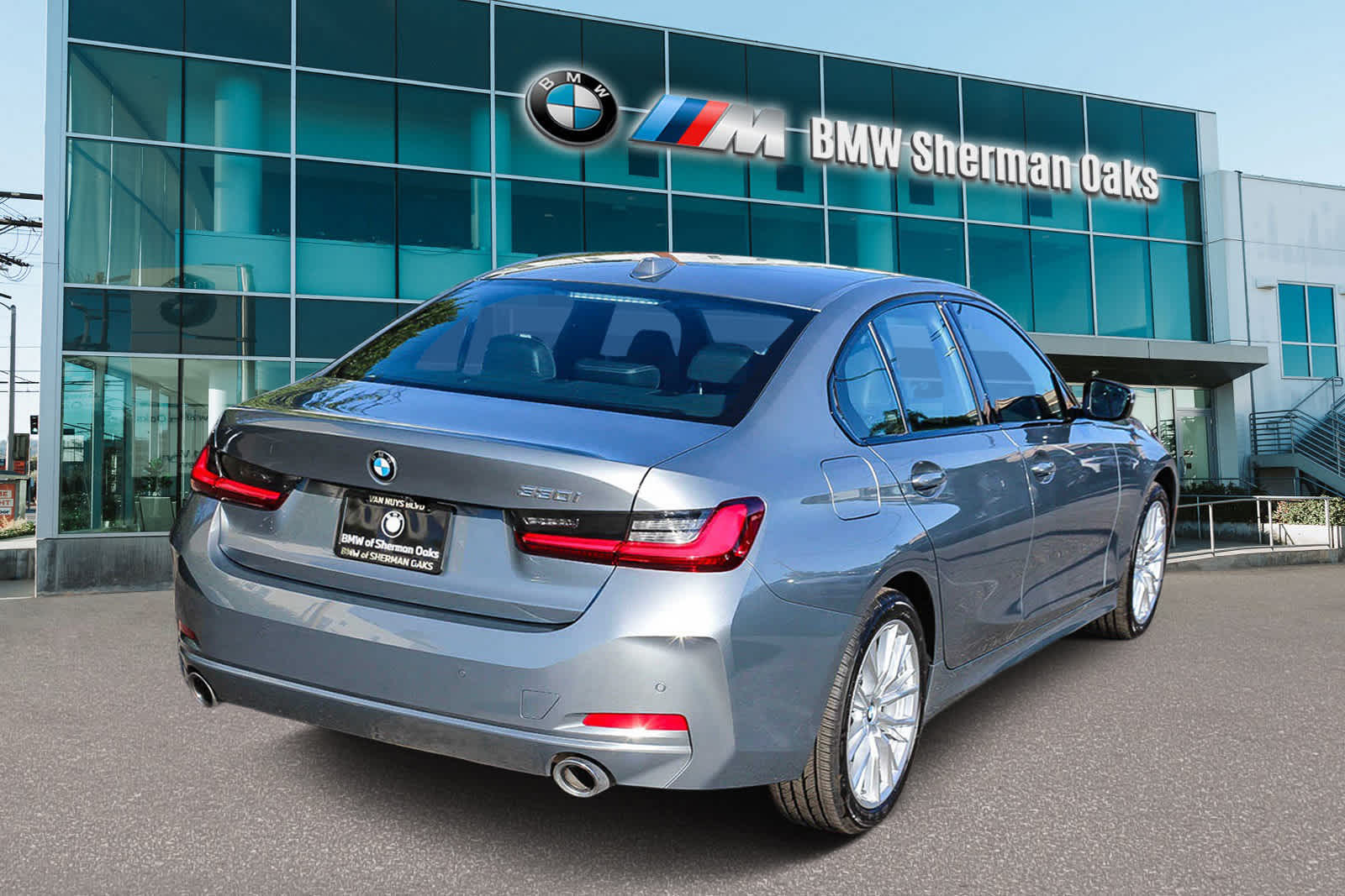 2023 BMW 3 Series 330i 4