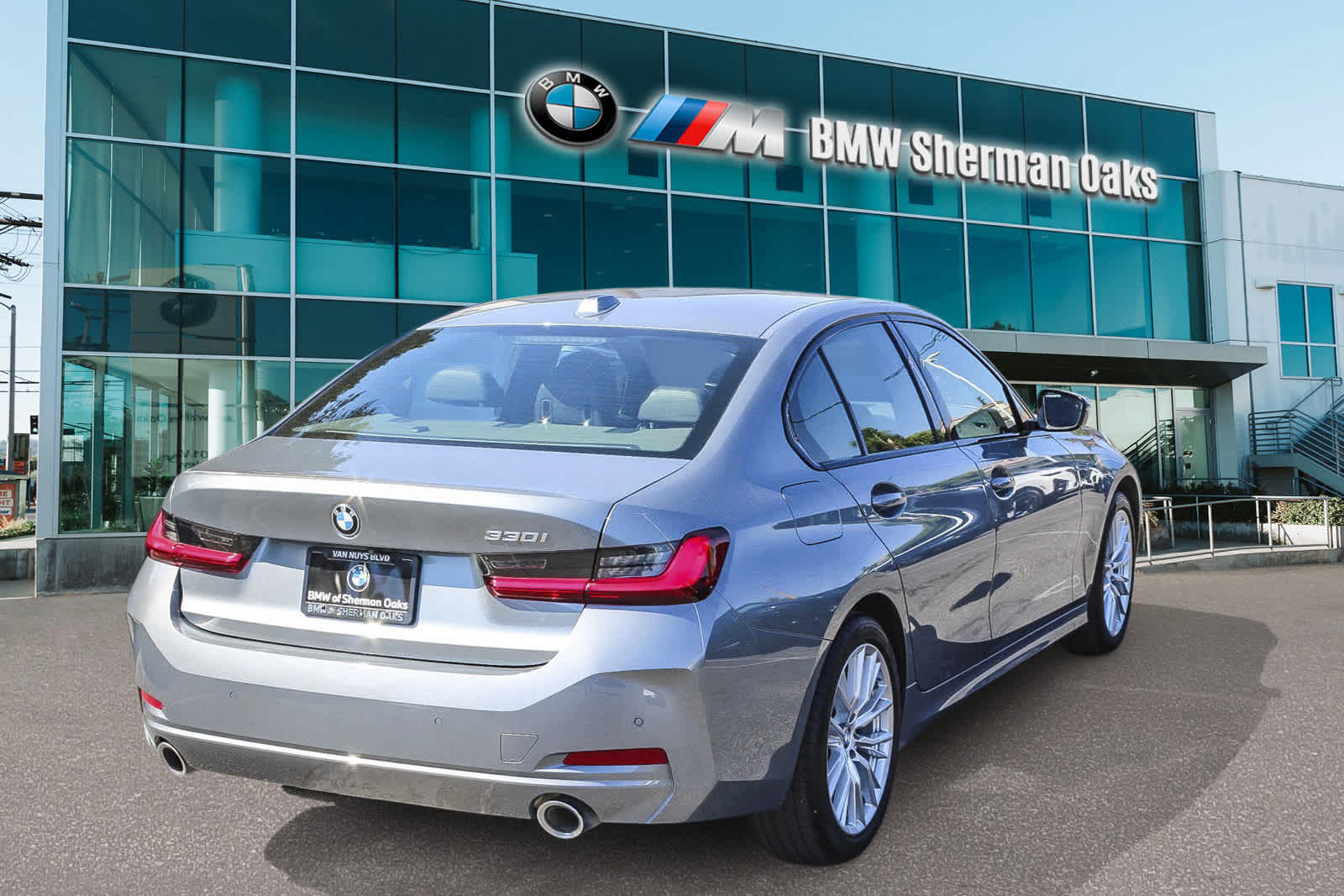 2023 BMW 3 Series 330i 4