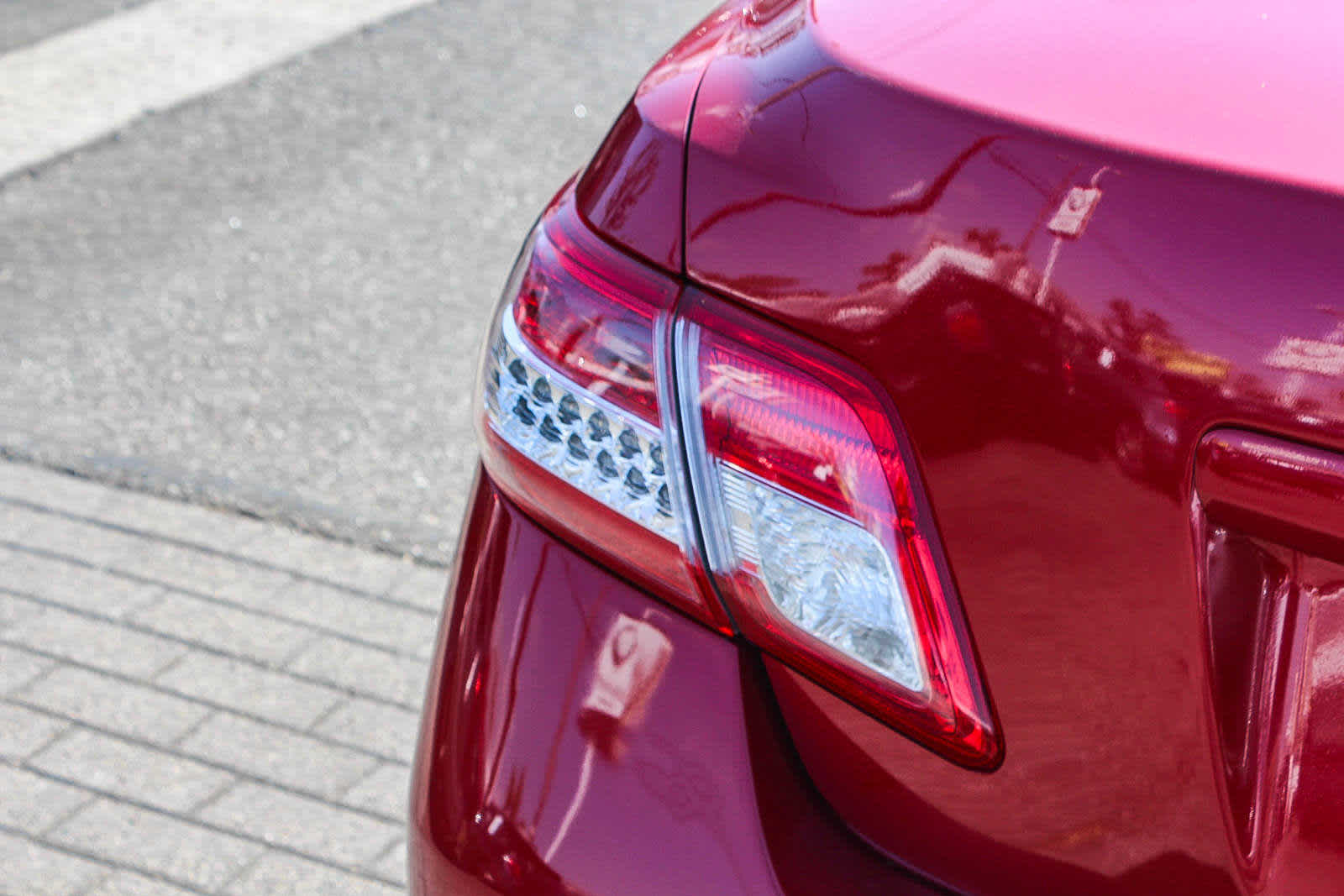 2010 Toyota Camry LE 7