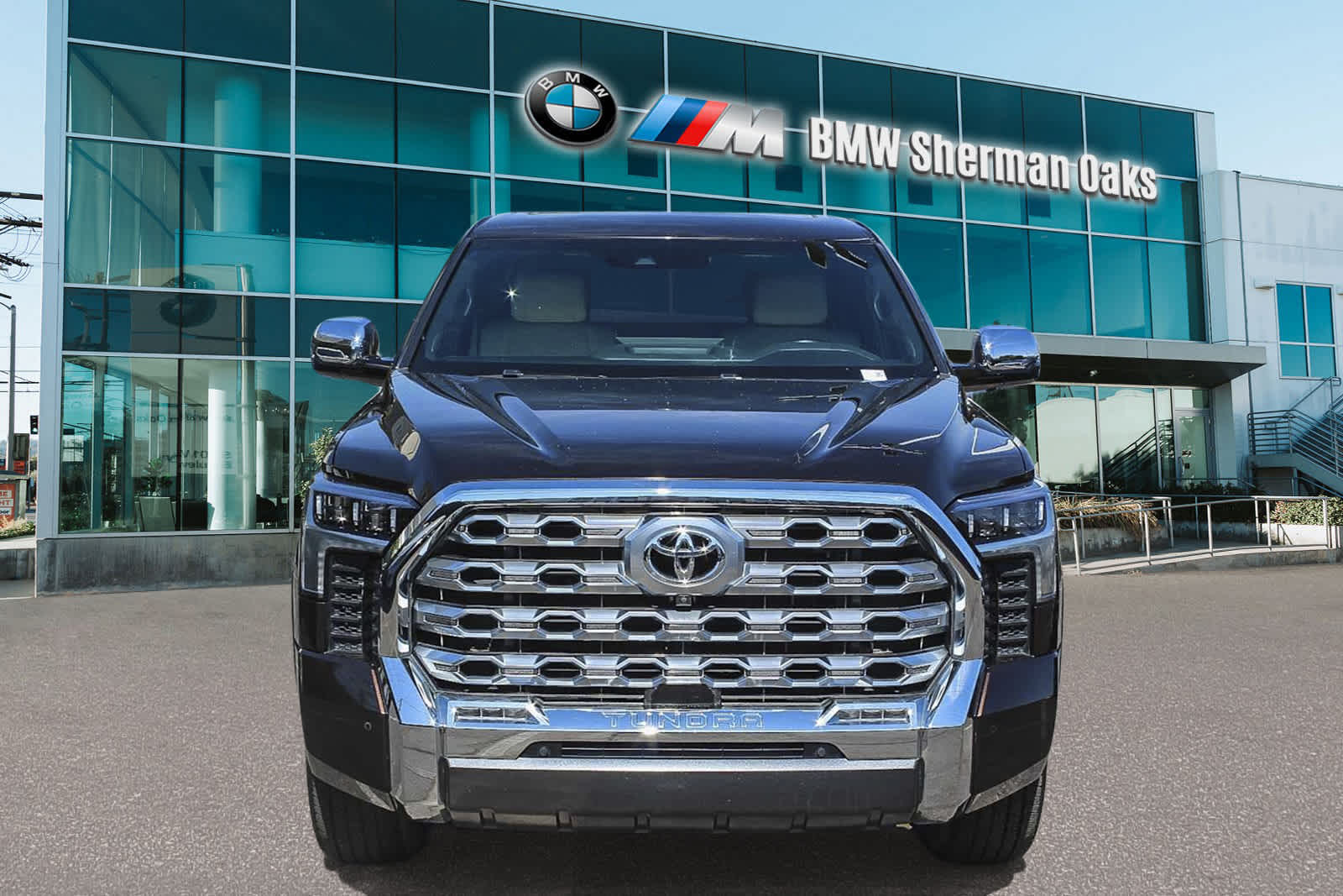 2022 Toyota Tundra 1794 Edition CrewMax 5.5 Bed 2