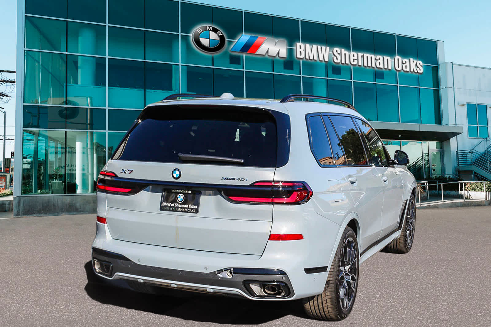 2025 BMW X7 xDrive40i 4