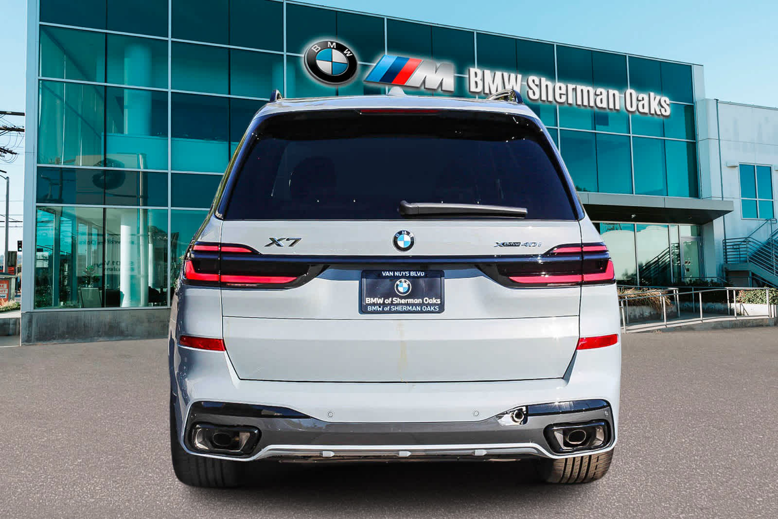 2025 BMW X7 xDrive40i 5