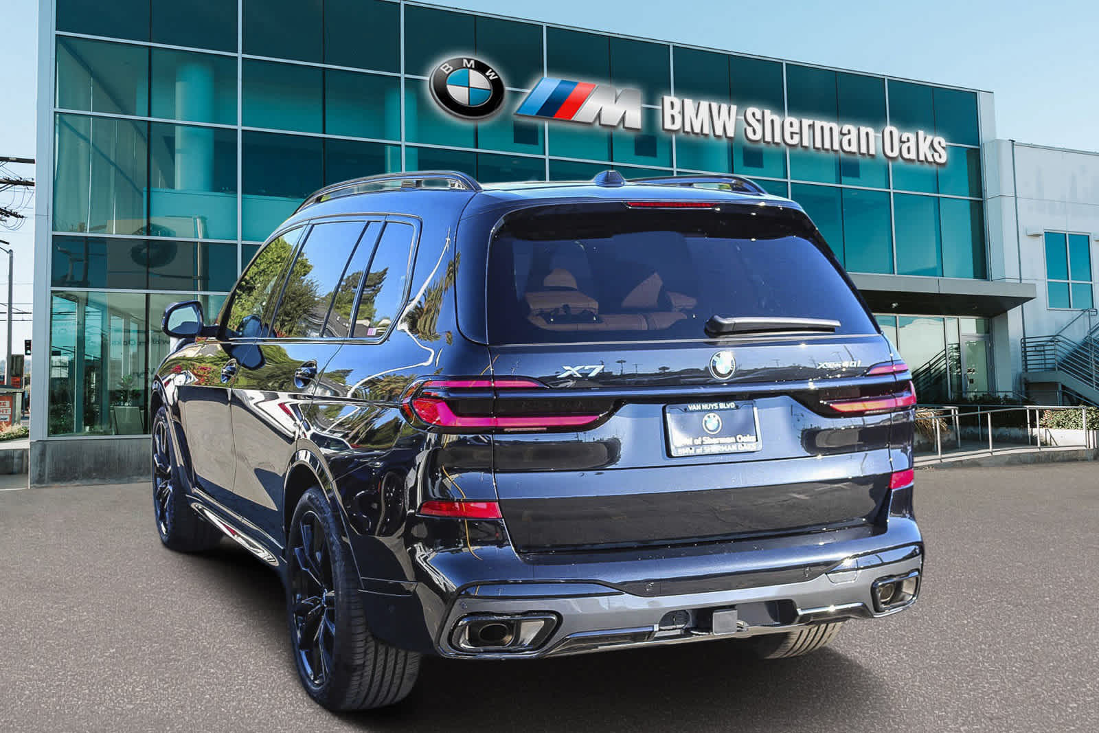 2025 BMW X7 xDrive40i 6