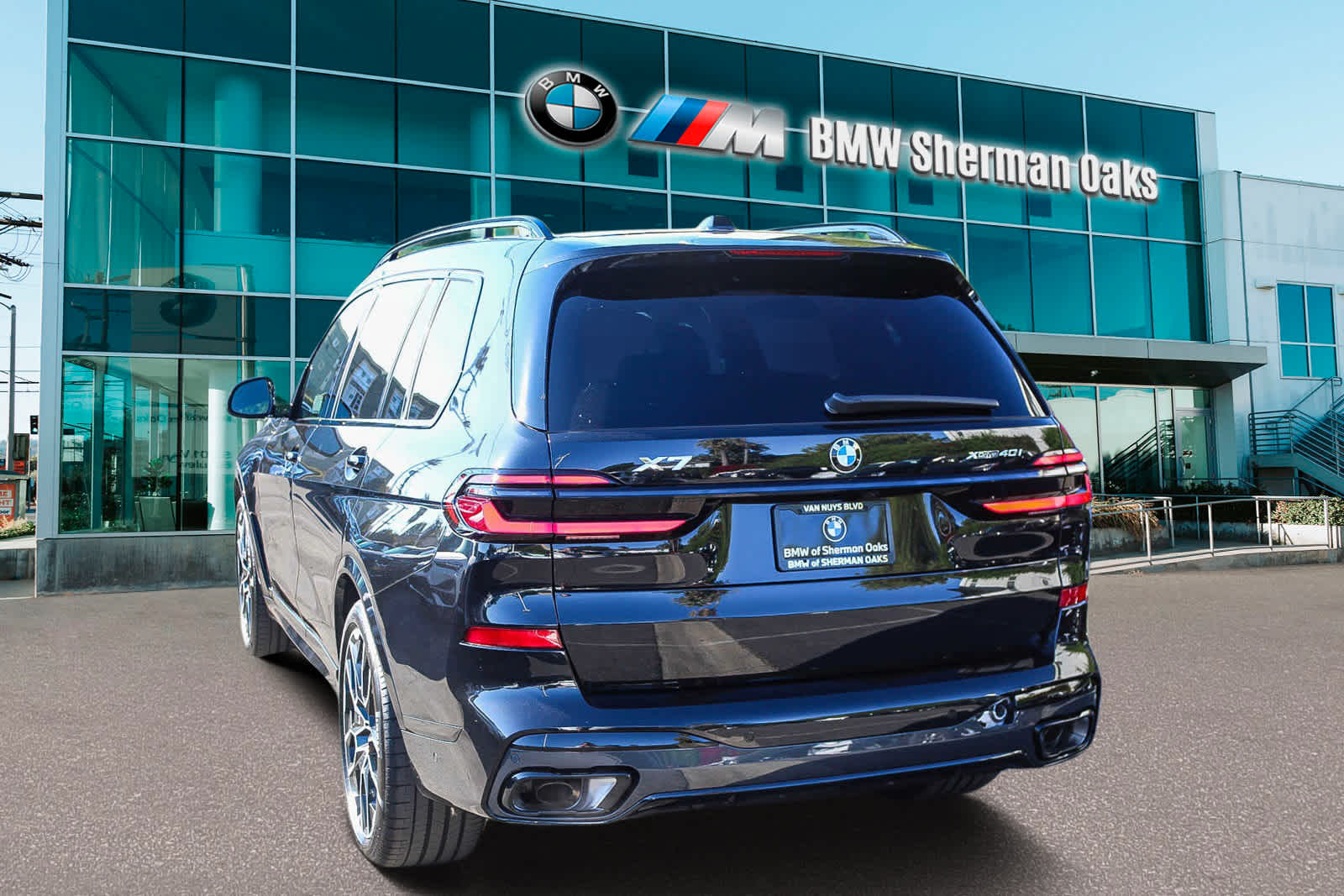 2025 BMW X7 xDrive40i 6