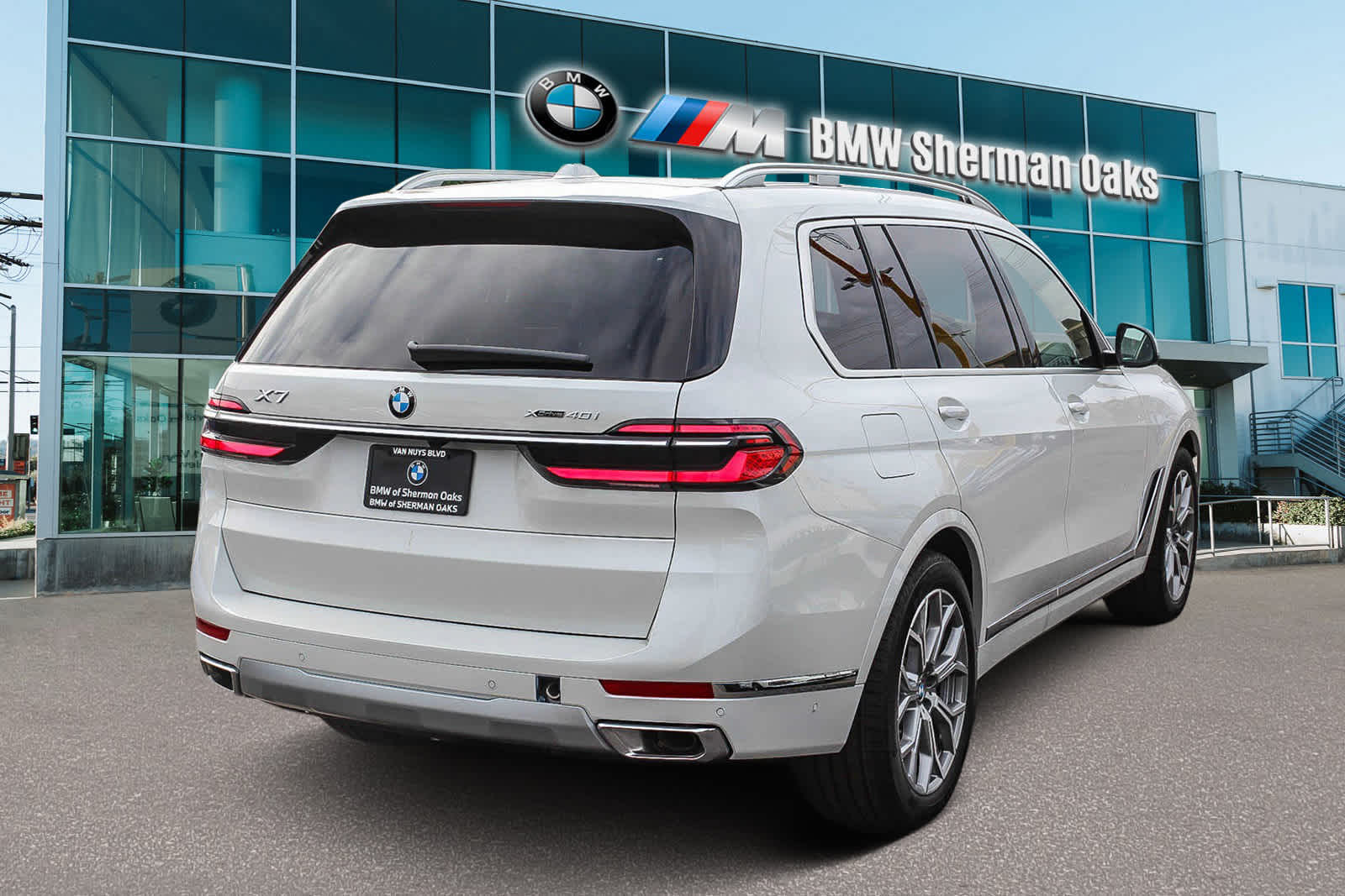 2025 BMW X7 xDrive40i 4