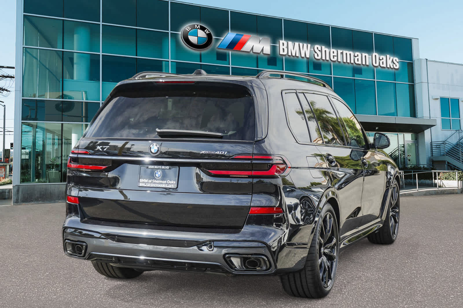 2025 BMW X7 xDrive40i 4