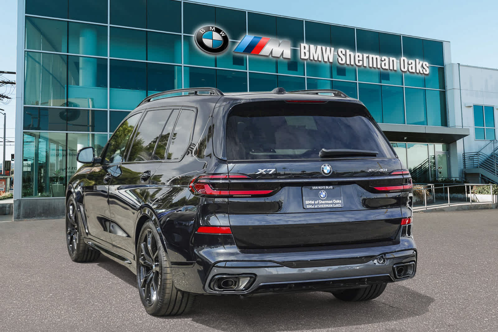 2025 BMW X7 xDrive40i 6