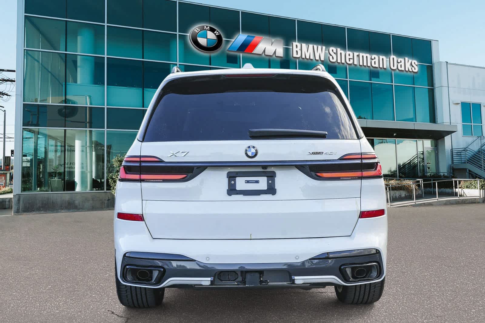 2025 BMW X7 xDrive40i 3