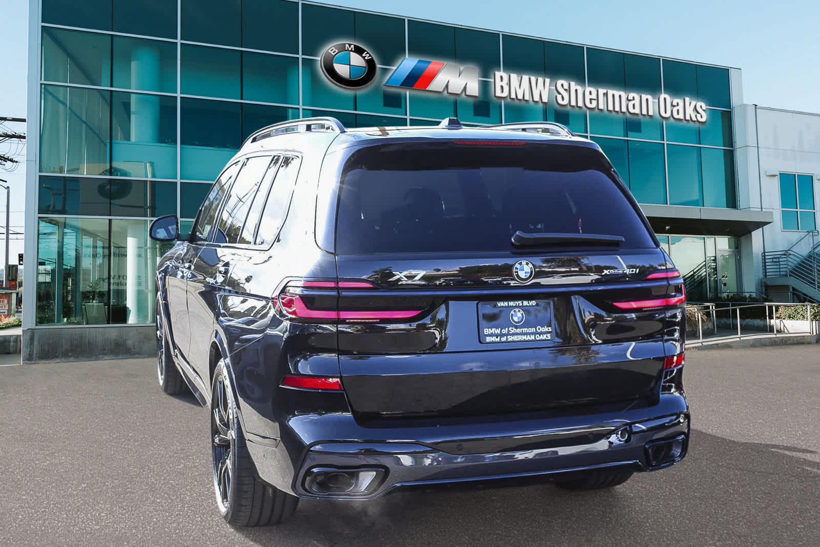 2025 BMW X7 xDrive40i 6