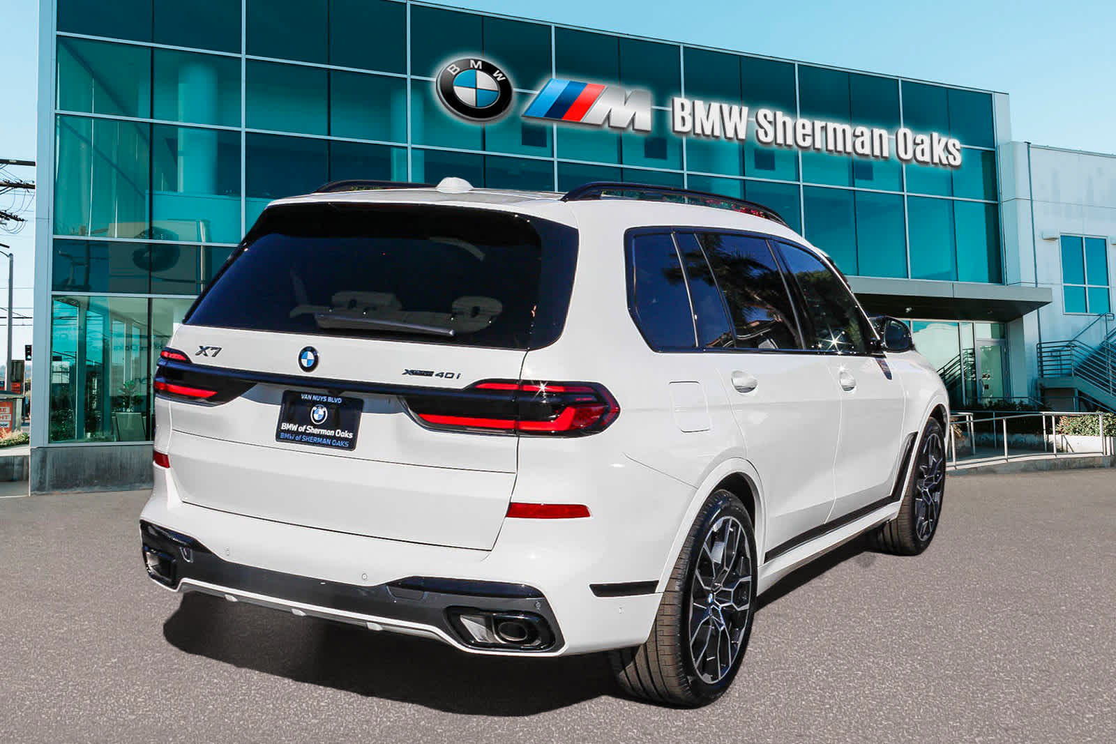 2025 BMW X7 xDrive40i 4